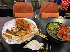 -何师烧烤Pro ·小龙虾·江湖川菜·精酿啤酒(太古里店)