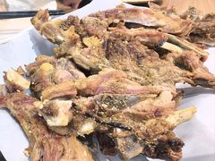 大漠烤羊排-贯贯吉·清真餐厅(浙江中路店)