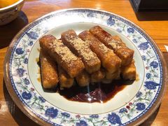 -炉小二铜锅牛蛙•川湘菜(三里屯店)