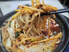 -砂锅米线