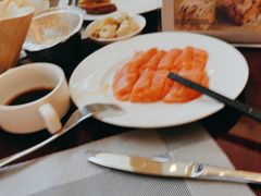-东西风牛排馆周末烧烤自助(首都机场希尔顿店)