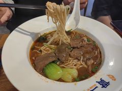 -贯一台湾牛肉面(八一七中路店)