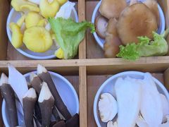 -阿婆情腊排骨火锅(金虹路店)