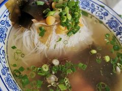 炖鸡米粉-永华米粉(总店)