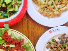 -范二妹独特烧烤夜宵城(宜宾总店)
