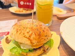-必胜客(柳州万象城店)