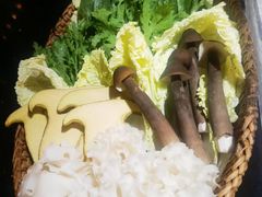 -揽季锅物会·海鲜姿造(三坊七巷店)