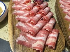 极品肥牛-魔法帽酱料牛肉小火锅(米兰店)