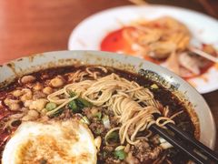 红烧肥肠小面-丁丁猫重庆小面(徐州路店)