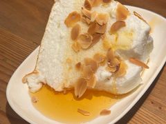 蛋白霜布丁-TUGA葡萄牙餐廳