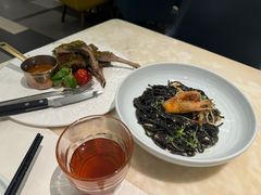 -港丽餐厅(高德置地店)