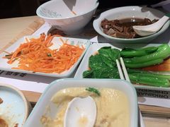 -老乡鸡(上海白玉兰广场店)