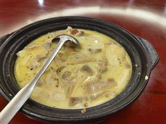 猪肚鲍鱼菇煲-新溢香国际酒店-中餐厅