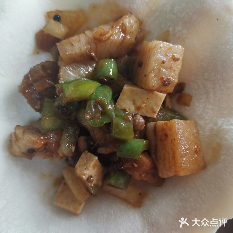 自制香喷喷的五花肉包子