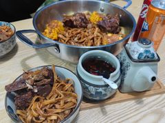 -内蒙焖面大盆骨餐馆(山大路店)