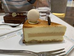 香草焦糖切片蛋糕-PAUL LAFAYET 法式甜品(深圳湾万象城店)