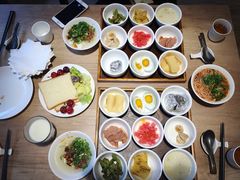 -乐领拈花溪·林涧食韵