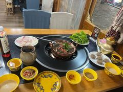 -银同牦牛肉火锅