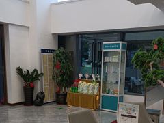 -维乐口腔医院(星海湾分院)