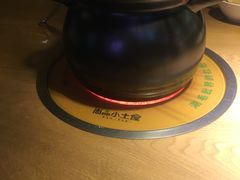 -尚品小土屋涮毛肚(李沧万达店)