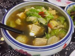 -八两八金·莱芜特色炒鸡(市南漳浦路店)
