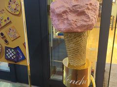-VENCHI 闻绮(上海佛罗伦萨小镇店)