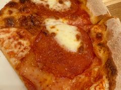 -城市大道红炉披萨烘焙坊