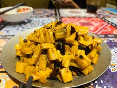 -易老头三样菜(南滨路总店)