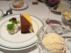 -Wolfgang’s Steakhouse 沃夫冈牛排馆(上海白玉兰广场店)