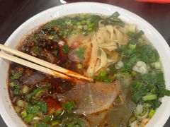 -吾穆勒蓬灰牛肉面·清真(北滨河中路店)