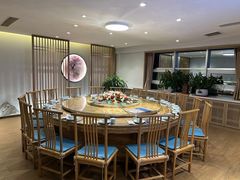 -严记小天府酸菜鱼(西四路店)