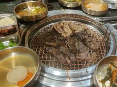 -韩烧牛中牛·甄选黑牛烤肉(黑金店)