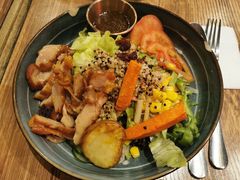 -玛格萝妮(汇智国际商业中心店)