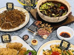 -天宝食坊·啫啫煲大排档(西华路店)