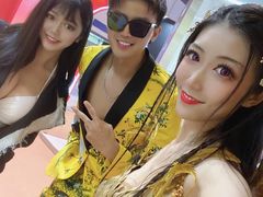 -上海跨国采购会展中心