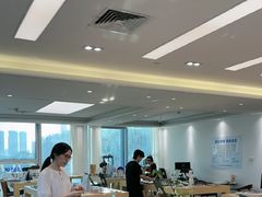 -Eziwish眼镜·蔡司授权店