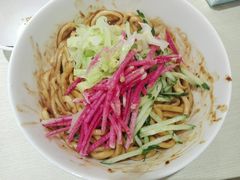 -黑八私房老北京炸酱面