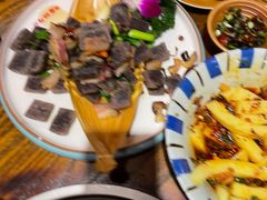 -亮欢寨(凯里总店)