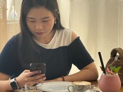 -Mark&Mars Restaurant