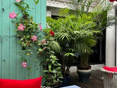 -弦月窗LUNETTE BY AMANDA(复兴路店)