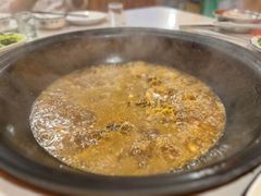 -小火炕铁锅炖鱼