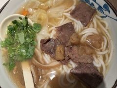 -鑫花溪牛肉米粉(凤凰街创始总店)