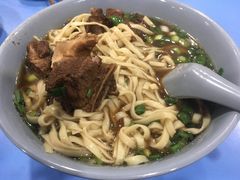 -天天锅贴王(迎凤街店)