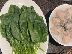 -皇城老妈·大连海鲜火锅(港湾店)