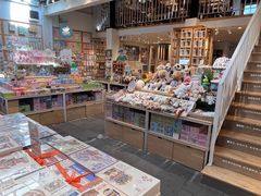 -猫的天空之城概念书店(苏州平江店)