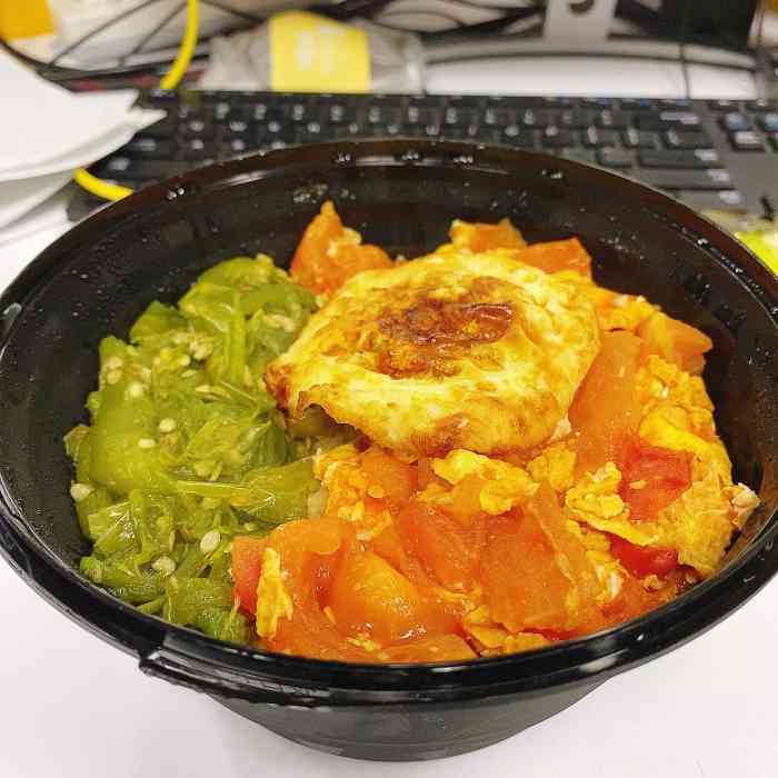 奔跑吧少年擂椒拌饭(万家丽店)-"这个外卖挺不错的,包装袋都很好,里面