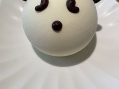 -VERIE BAKEHOUSE