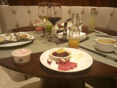 -南湖名都·景湖轩全日制餐厅·海鲜自助·东南亚风味·临湖而食