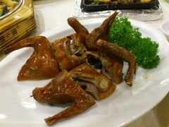 红烧乳鸽-新东城喜宴海鲜酒家(同德店)