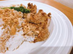 柠檬草猪排饭-越南牛肉河粉餐厅(书院巷店)
